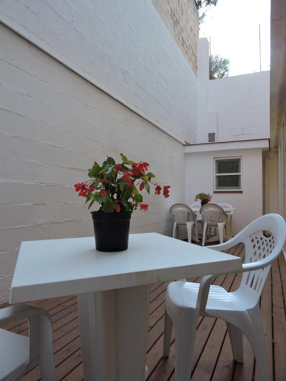 Apartament El Miracle Cardona Εξωτερικό φωτογραφία