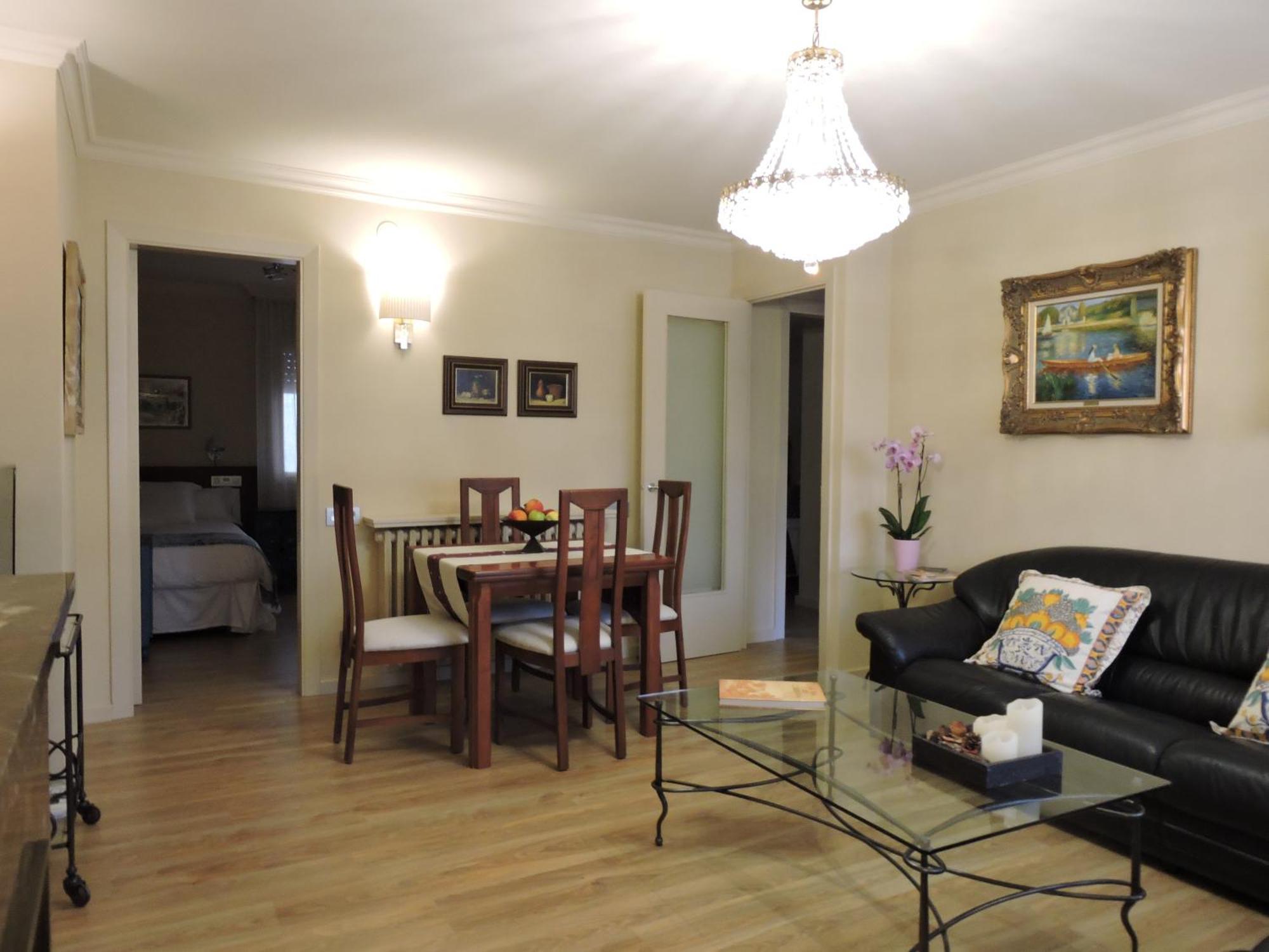Apartament El Miracle Cardona Εξωτερικό φωτογραφία